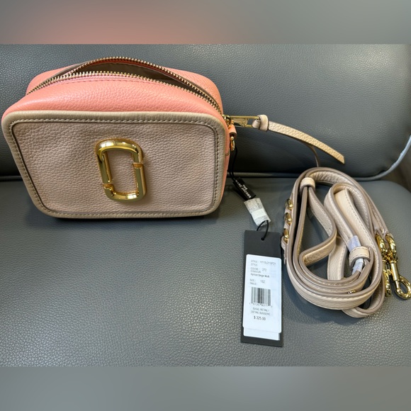 Soft shot Marc Jacobs bag. Apricot beige. New unused